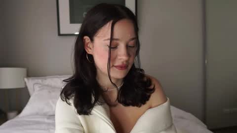 Daddys Trouble online show from 09-12-25, 04:23