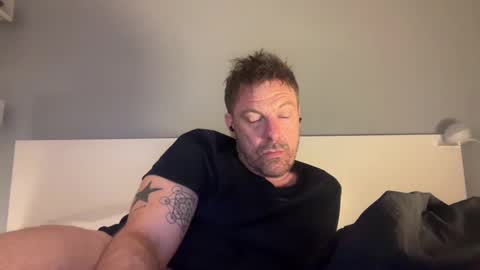 daddyswede23 online show from 01-11-25, 06:03