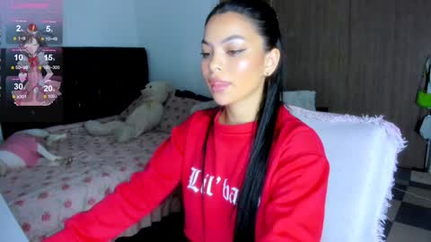 Sophie online show from 01-05-25, 12:09