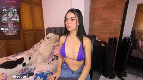 Sophie online show from 11-15-25, 03:04