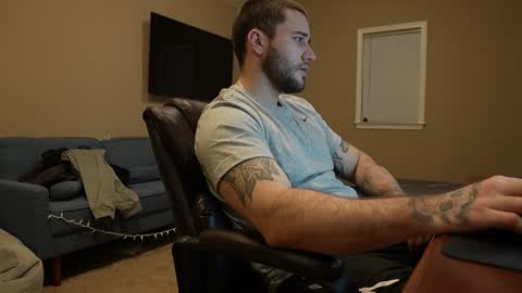 Jon online show from 12-20-24, 06:08