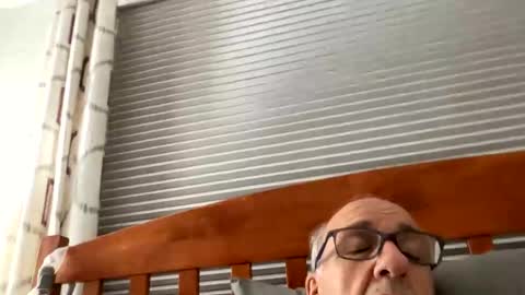 Snapshot of daddyweis chatting on 09-17-25, 02:13 daddyweis online show from 09-17-25, 02:13