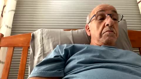 Snapshot of daddyweis chatting on 11-20-25, 02:45 daddyweis online show from 11-20-25, 02:45