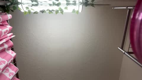 Snapshot of dadeesqtpie_2 chatting on 11-08-25, 02:23 DadeesQTPie online show from 11-08-25, 02:23