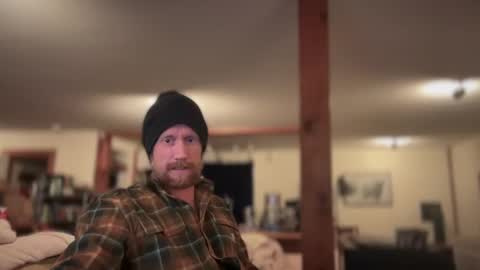 daemon online show from 03-04-25, 01:34