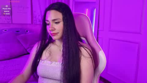 Snapshot of daenerysbm chatting on 03-13-26, 07:20 Naomy online show from 03-13-26, 07:20