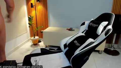 Allan Daf online show from 12-14-24, 02:23