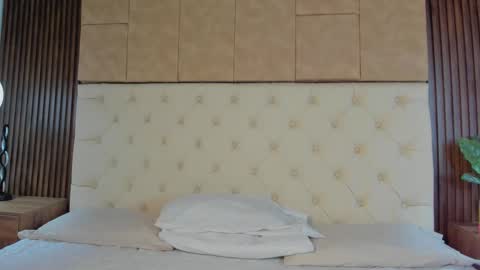 dafne_hillss online show from 09-09-25, 12:15