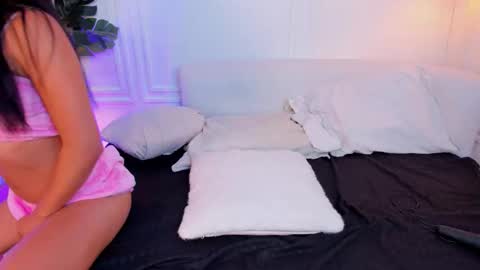 dafne_hillss online show from 10-29-25, 01:02