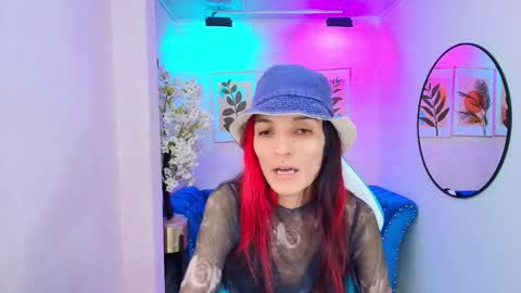 dafne huges online show from 11-17-25, 07:30