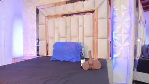 Snapshot of dafnee_adams chatting on 11-23-25, 12:27 Dafnee online show from 11-23-25, 12:27