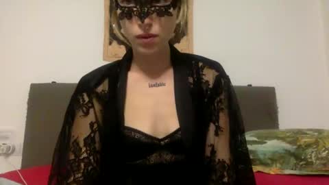 dafnesqueeze online show from 12-01-24, 08:42