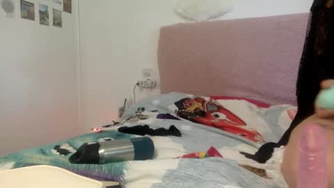 dafnesqueeze online show from 12-04-24, 02:59