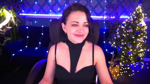 Dafni Mon online show from 12-17-24, 07:29