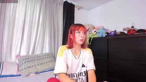 Dafnne online show from 03-17-26, 03:15