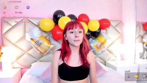 Snapshot of dafnne_hall chatting on 09-25-25, 04:16 Dafnne online show from 09-25-25, 04:16