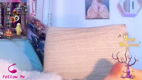 Dagny  online show from 10-18-25, 03:42