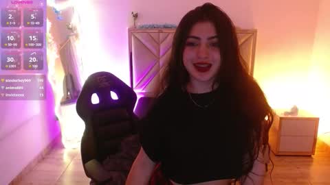 Snapshot of dahia_tay chatting on 11-08-25, 03:29 dahia online show from 11-08-25, 03:29