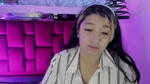 Snapshot of dahiana_dmour chatting on 05-14-26, 12:23 Dahiana online show from 05-14-26, 12:23