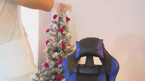 Snapshot of dahiana_prenss chatting on 12-14-25, 06:34 Dahiana online show from 12-14-25, 06:34