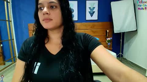  Dahiana  online show from 10-20-25, 08:20