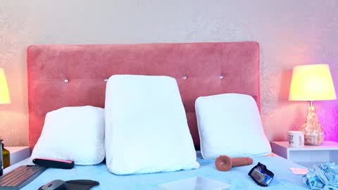 Dahiana online show from 01-21-25, 02:26