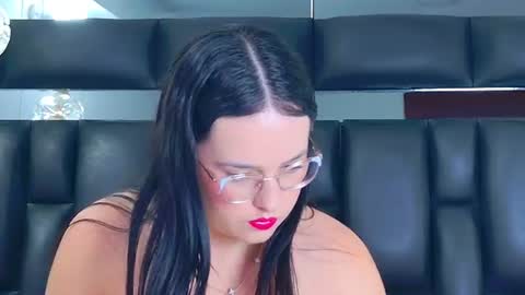 Snapshot of dahianamoss chatting on 06-12-26, 12:04 Dahiana online show from 06-12-26, 12:04