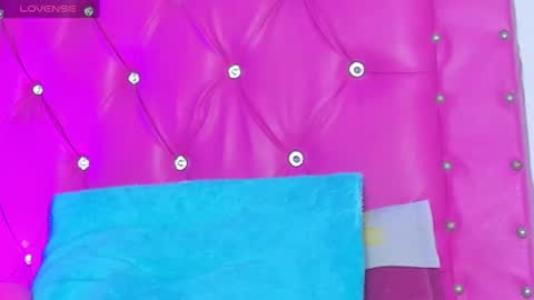    online show from 01-10-25, 06:28