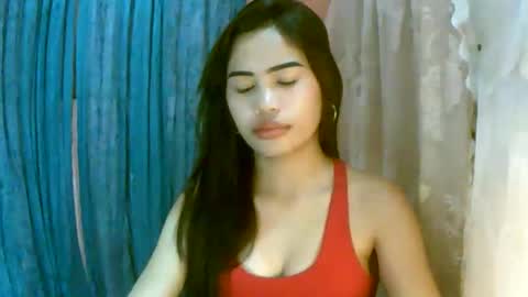 Im Dahlia online show from 03-26-26, 11:05