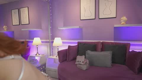 Dahlia Grey online show from 02-07-26, 11:36