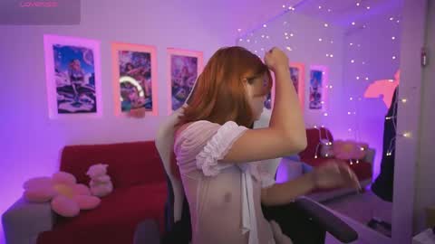 Snapshot of dahliagraey chatting on 05-09-26, 11:37 Dahlia Grey online show from 05-09-26, 11:37
