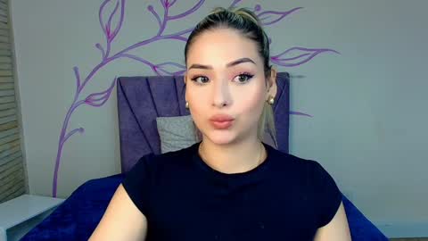 Dahlia online show from 01-17-25, 07:38