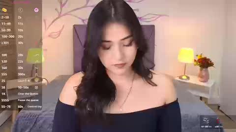 Dahlia online show from 09-24-25, 08:23