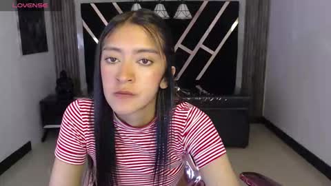 Snapshot of dahyan_ch chatting on 12-17-25, 04:35 dahyan_ch online show from 12-17-25, 04:35