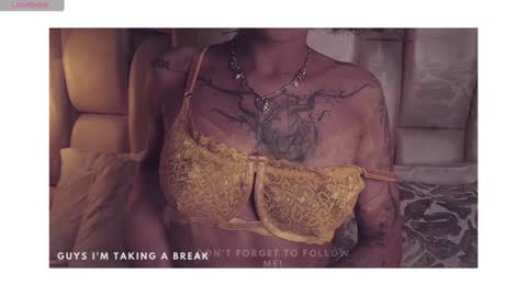 Snapshot of daiana_curly chatting on 01-27-25, 01:41 Daiana online show from 01-27-25, 01:41