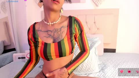 Snapshot of daiana_curly chatting on 02-07-25, 07:38 Daiana online show from 02-07-25, 07:38