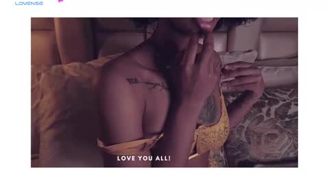 Snapshot of daiana_curly chatting on 03-03-25, 12:37 Daiana online show from 03-03-25, 12:37