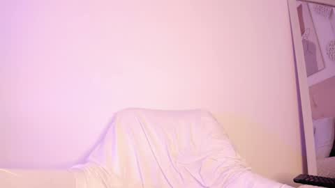 Snapshot of daiana_curly chatting on 03-12-25, 01:25 Daiana online show from 03-12-25, 01:25