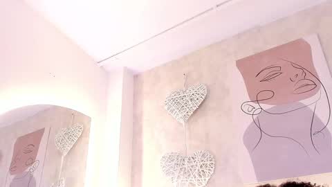 Snapshot of daiana_curly chatting on 09-14-25, 07:35 Daiana online show from 09-14-25, 07:35