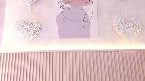 Snapshot of daiana_curly chatting on 09-15-25, 07:36 Daiana online show from 09-15-25, 07:36