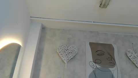 Snapshot of daiana_curly chatting on 09-21-25, 07:15 Daiana online show from 09-21-25, 07:15