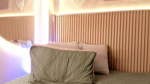 Snapshot of daiana_curly chatting on 10-11-25, 12:21 Daiana online show from 10-11-25, 12:21