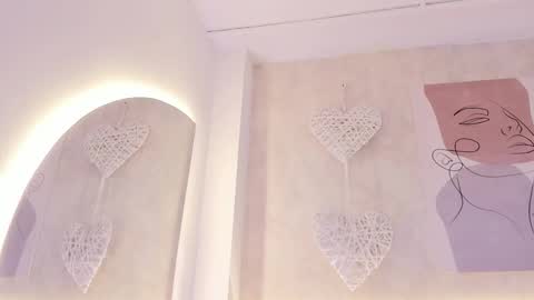 Snapshot of daiana_curly chatting on 10-26-25, 08:04 Daiana online show from 10-26-25, 08:04