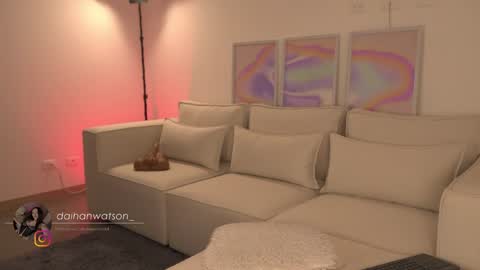 Snapshot of daihanwatson_ chatting on 01-10-25, 04:33 Dai independent online show from 01-10-25, 04:33