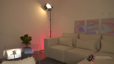 Snapshot of daihanwatson_ chatting on 03-01-25, 02:59 Dai independent online show from 03-01-25, 02:59