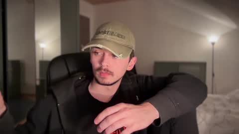 Daimon  online show from 01-19-25, 06:21