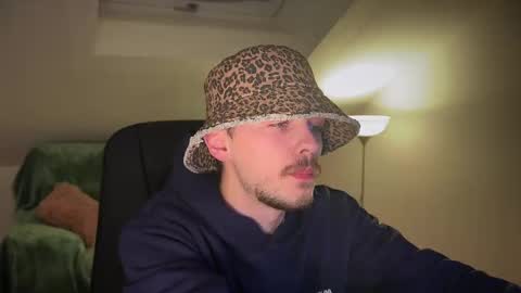 Daimon  online show from 03-10-25, 07:29