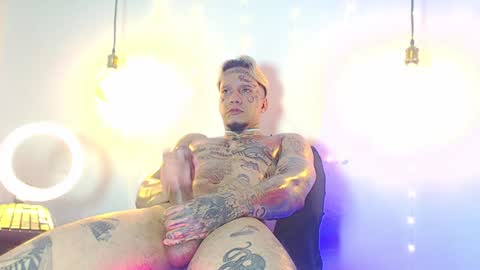 Snapshot of daimond_hope666 chatting on 01-28-25, 11:28 Daimond hope666 online show from 01-28-25, 11:28