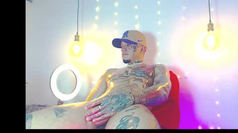 Snapshot of daimond_hope666 chatting on 02-03-25, 10:11 Daimond hope666 online show from 02-03-25, 10:11