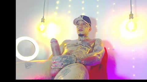 Snapshot of daimond_hope666 chatting on 02-05-25, 07:39 Daimond hope666 online show from 02-05-25, 07:39